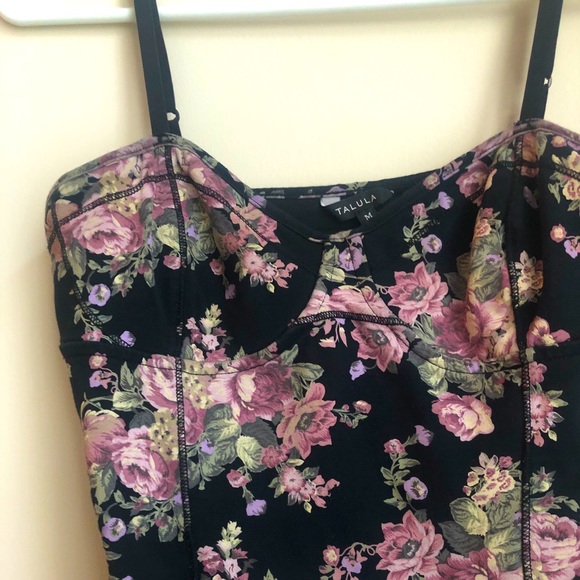 Aritzia Tops - Aritzia Talula Bustier Floral Tank